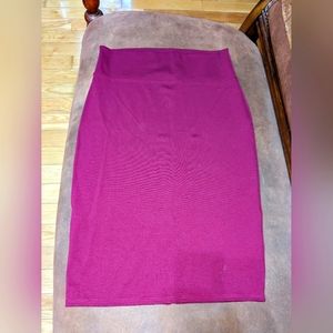 Sculpting Pencil Skirt